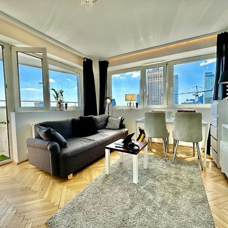 Platinum Metro X2 Wifi 350 Mbs Netflix Hbo Appletv Apartment Warsaw Exterior photo