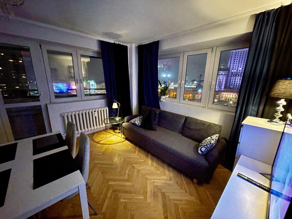 Platinum Metro X2 Wifi 350 Mbs Netflix Hbo Appletv Apartment Warsaw Exterior photo