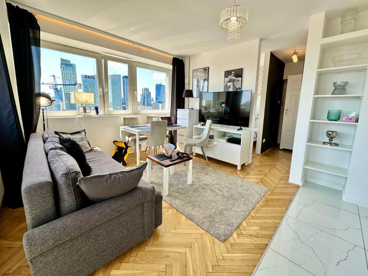 Platinum Metro X2 Wifi 350 Mbs Netflix Hbo Appletv Apartment Warsaw Exterior photo