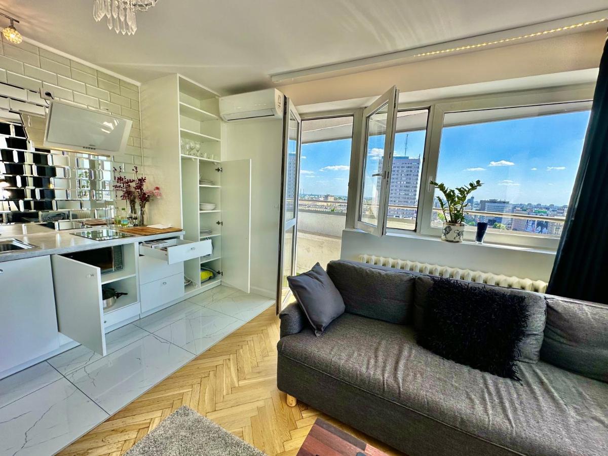 Platinum Metro X2 Wifi 350 Mbs Netflix Hbo Appletv Apartment Warsaw Exterior photo