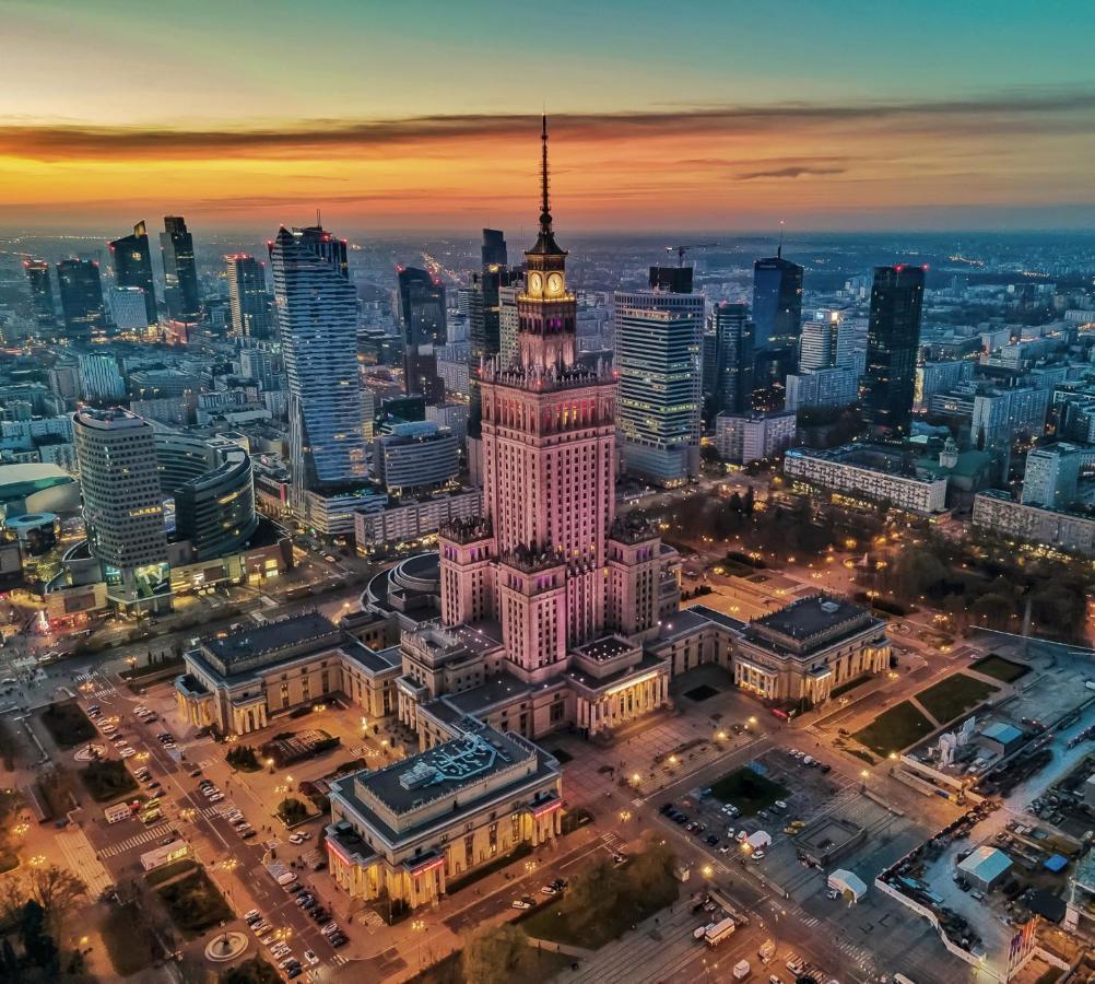 Platinum Metro X2 Wifi 350 Mbs Netflix Hbo Appletv Apartment Warsaw Exterior photo