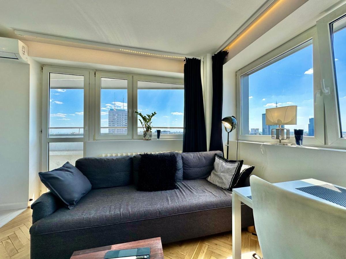 Platinum Metro X2 Wifi 350 Mbs Netflix Hbo Appletv Apartment Warsaw Exterior photo