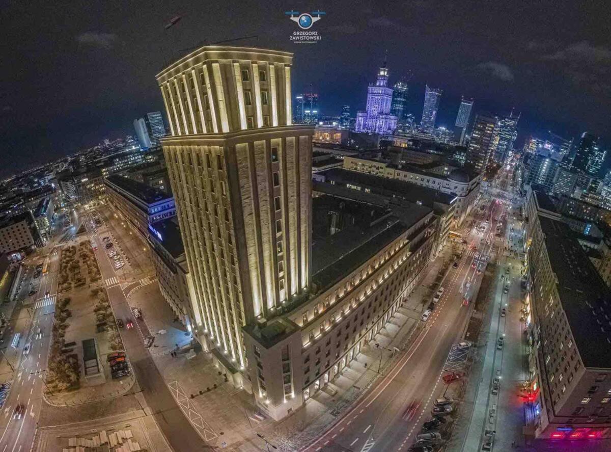 Platinum Metro X2 Wifi 350 Mbs Netflix Hbo Appletv Apartment Warsaw Exterior photo