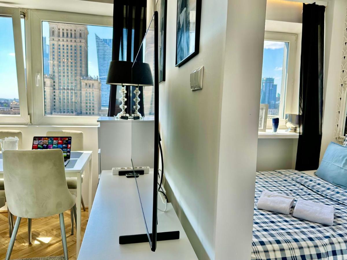 Platinum Metro X2 Wifi 350 Mbs Netflix Hbo Appletv Apartment Warsaw Exterior photo